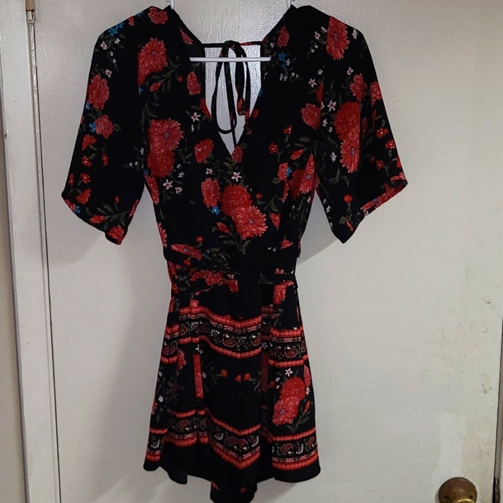 Trixxi floral romper
